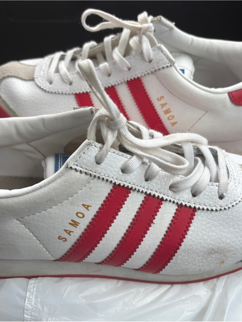 Adidas Samoa LeatherSneakers with Red Three Stripes Good Condition Womens Sz 5.5 - Picture 6 of 6